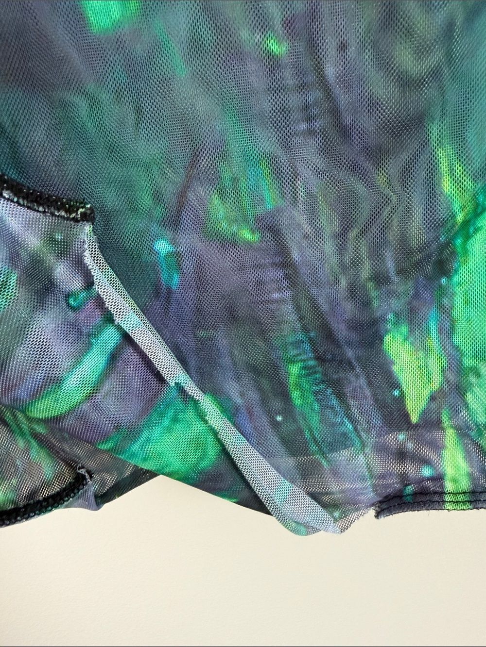 AKIRA Green & Black Abstract Mesh Long Sleeve Top –Sheer, Lightweight - Picture 9 of 10